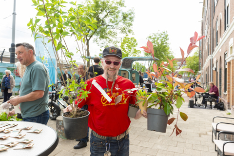 Foto tijdens viering heropening Vlietstraat